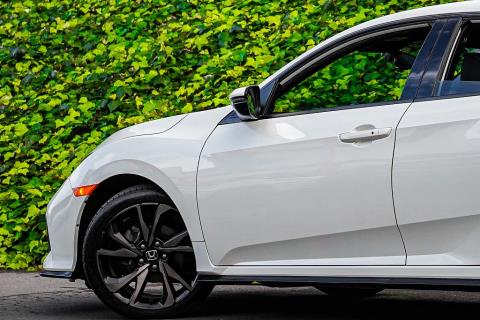 2018 Honda Civic Sport RS - Thumbnail