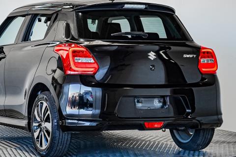 2019 Suzuki Swift XR Limited - Thumbnail