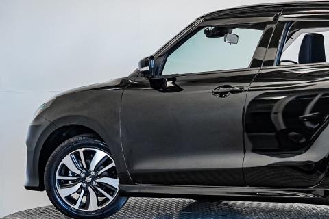 2019 Suzuki Swift XR Limited - Thumbnail