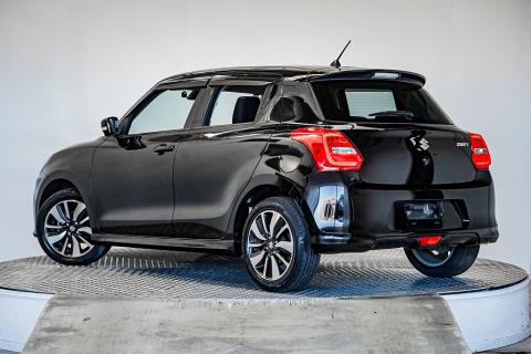 2019 Suzuki Swift XR Limited - Thumbnail