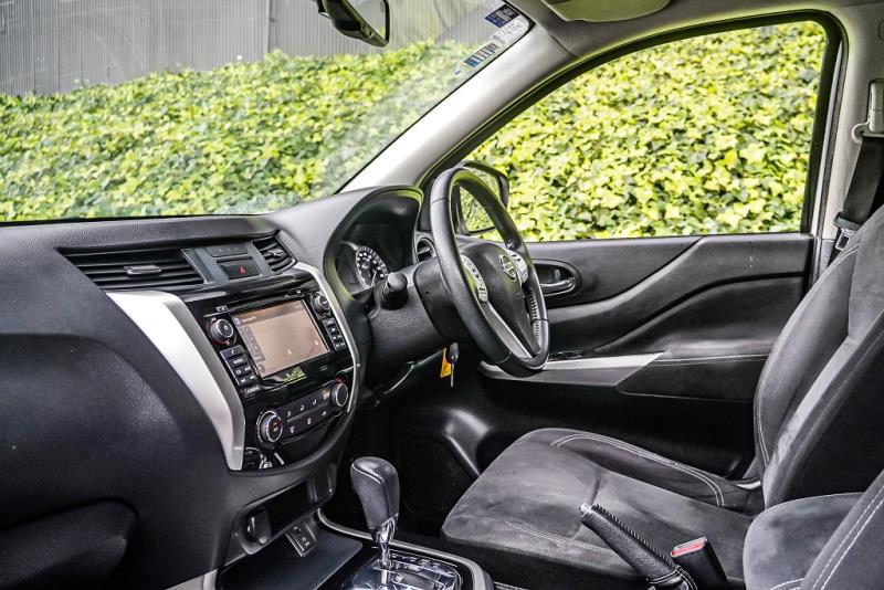 2017 Nissan Navara ST 2WD