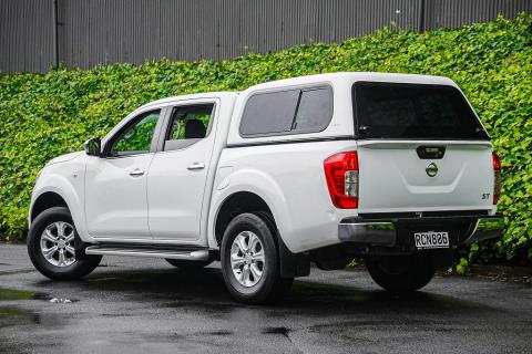 2017 Nissan Navara ST 2WD - Thumbnail