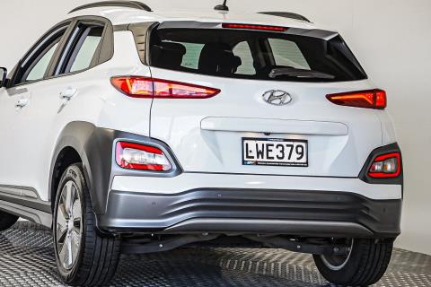 2019 Hyundai Kona EV 64kWh - Thumbnail