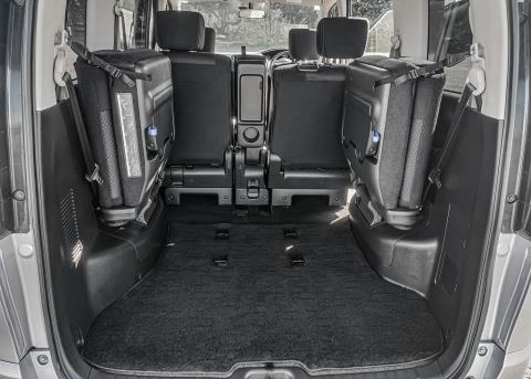 2013 Nissan Serena H-Star Hybrid - Thumbnail