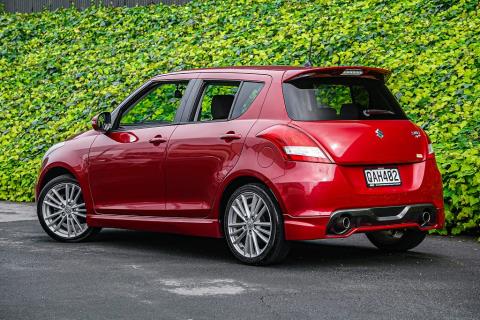 2013 Suzuki Swift Sport - Thumbnail