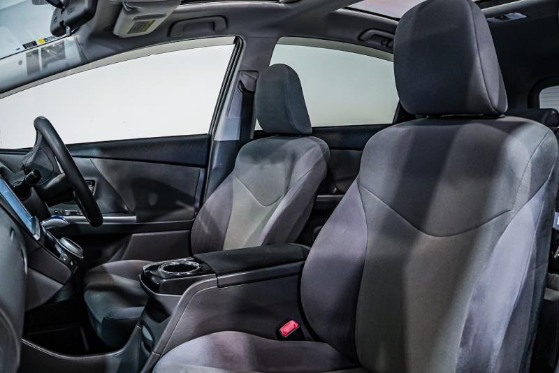 2012 Toyota Prius Alpha S