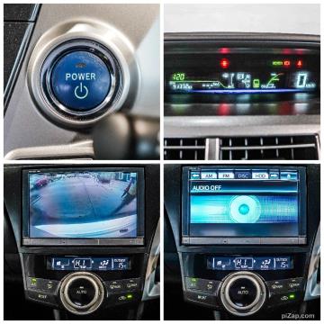 2012 Toyota Prius Alpha S - Thumbnail