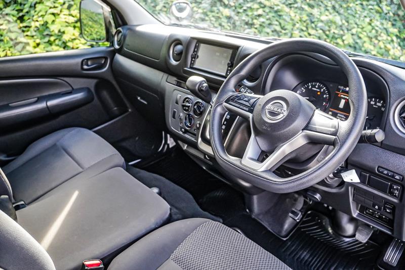 2022 Nissan NV350 / Caravan