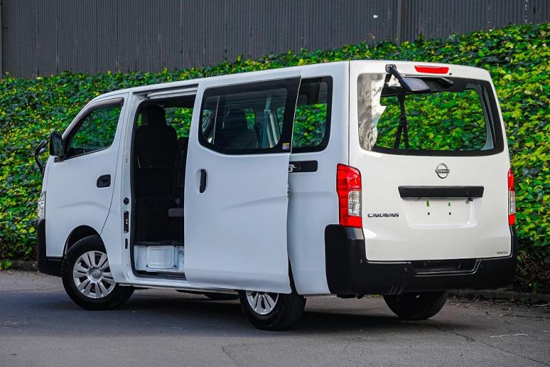 2022 Nissan NV350 / Caravan