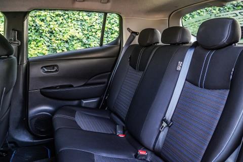 2018 Nissan Leaf 40G Full English - Thumbnail