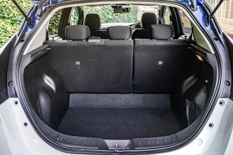2018 Nissan Leaf 40G Full English - Thumbnail