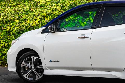 2018 Nissan Leaf 40G Full English - Thumbnail