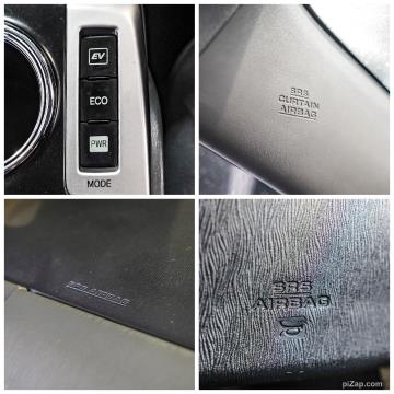2013 Toyota Prius Alpha S - Thumbnail
