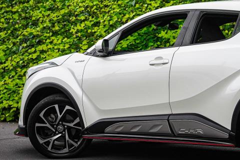 2019 Toyota C-HR Turbo Edge - Thumbnail
