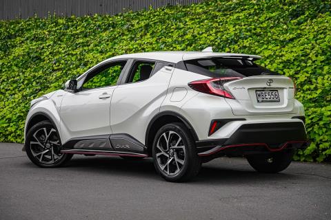 2019 Toyota C-HR Turbo Edge - Thumbnail