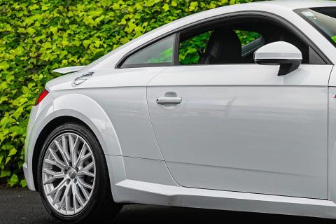 2015 Audi TT 2.0TFSI Quattro - Thumbnail