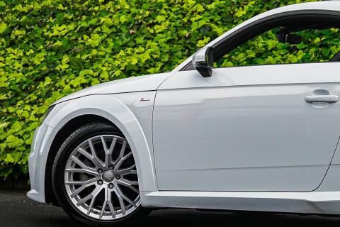 2015 Audi TT 2.0TFSI Quattro - Thumbnail