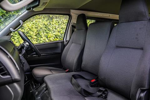 2022 Toyota Hiace ZL 5 Door - Thumbnail