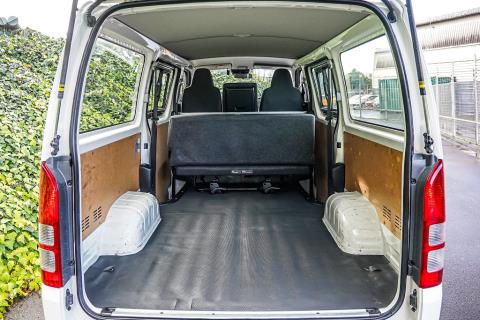 2022 Toyota Hiace ZL 5 Door - Thumbnail