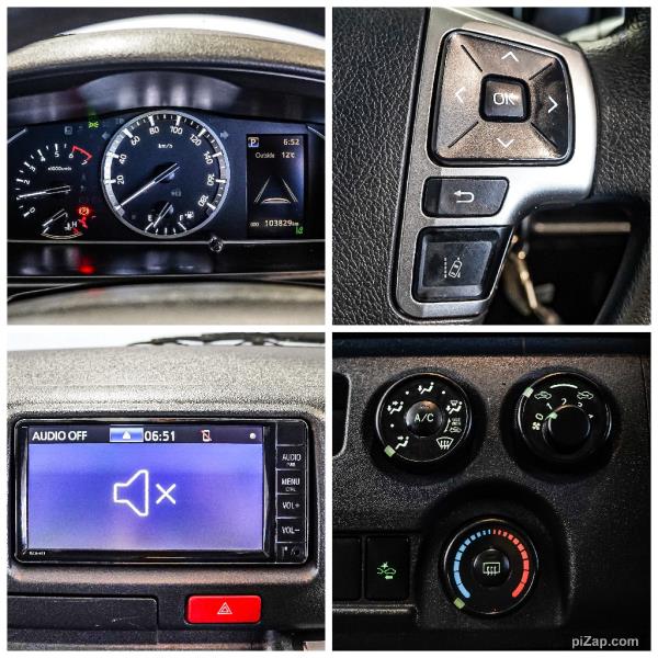 2022 Toyota Hiace ZL 5 Door