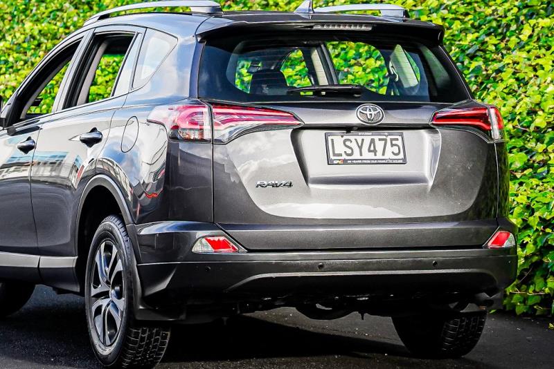 2018 Toyota RAV4 GX 2.0P