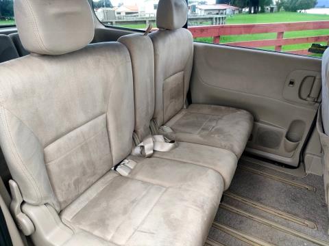 2008 Nissan Serena 8 Seater - Thumbnail