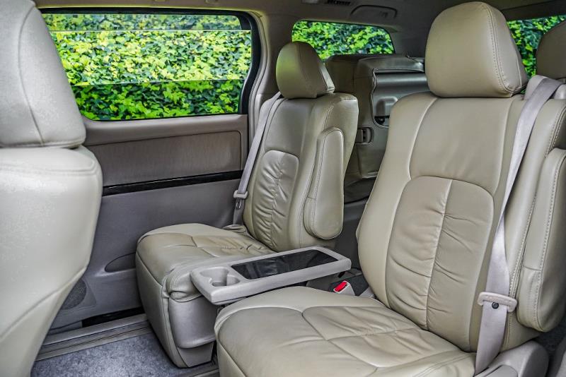 2012 Toyota Alphard Hybrid / Vellfire