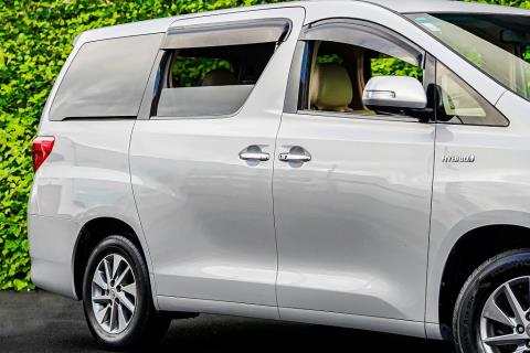 2012 Toyota Alphard Hybrid / Vellfire - Thumbnail