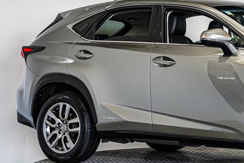 2015 Lexus NX 300h - Thumbnail