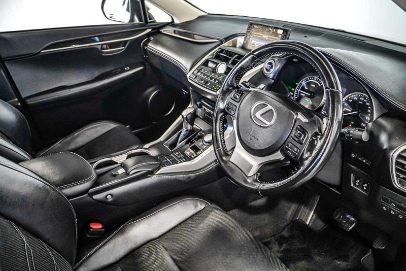 2015 Lexus NX 300h