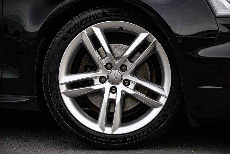 2014 Audi A4 Avant 2.0TFSI S Line