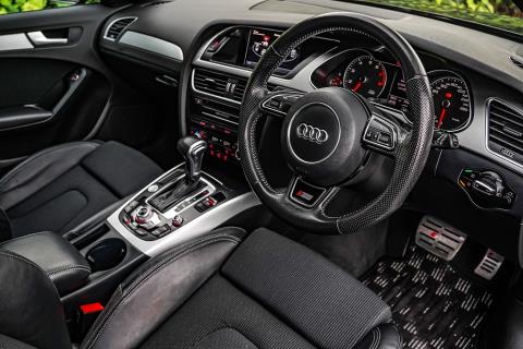 2014 Audi A4 Avant 2.0TFSI S Line - Thumbnail