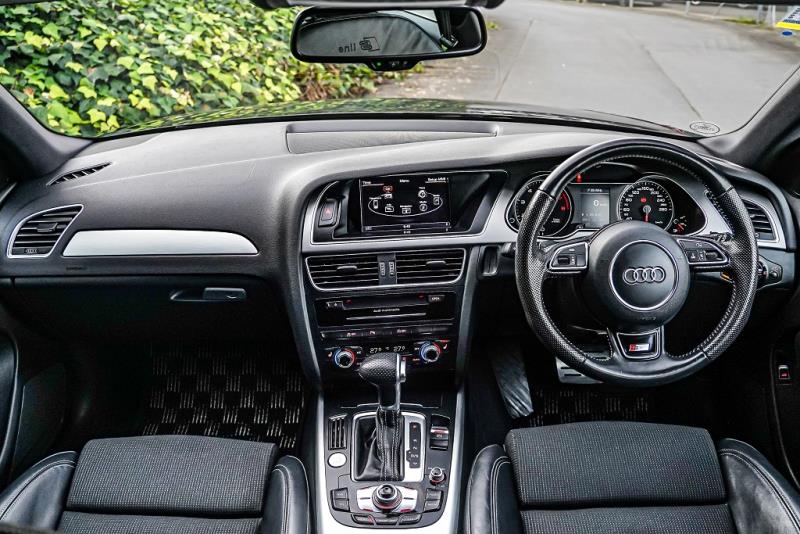 2014 Audi A4 Avant 2.0TFSI S Line