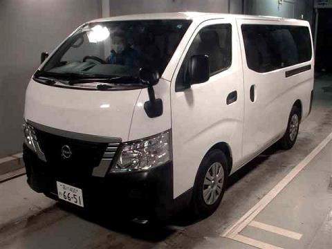 2022 Nissan NV350 6 Seater - Thumbnail