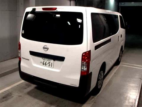 2022 Nissan NV350 6 Seater - Thumbnail