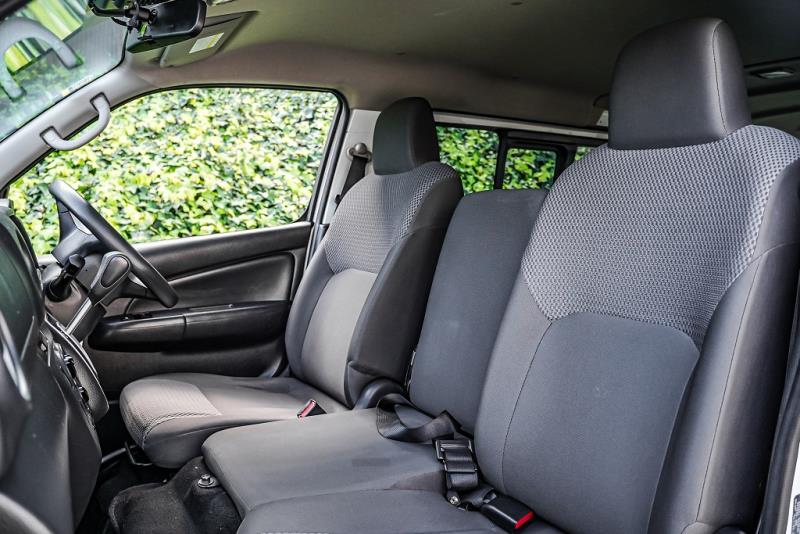 2022 Nissan NV350 / Caravan DX Long