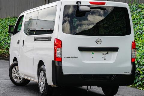 2022 Nissan Nv350 / Caravan 5 Door - Thumbnail