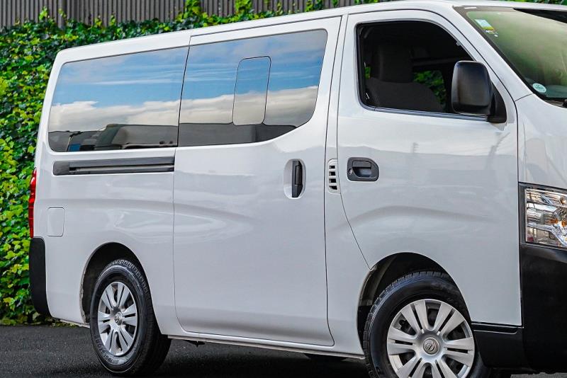 2022 Nissan Nv350 / Caravan 5 Door