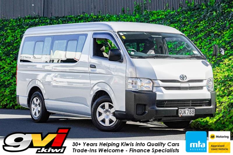 2018 Toyota Hiace 10 Seater Minibus