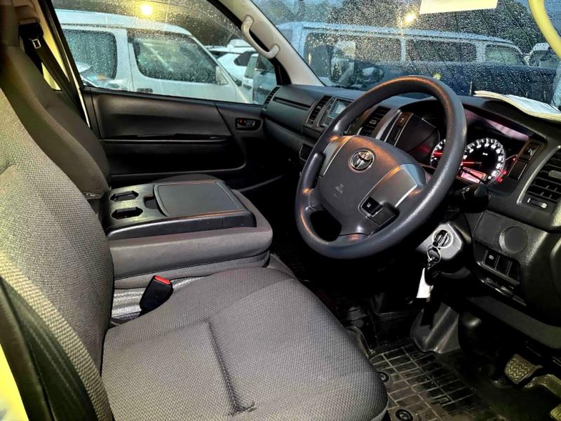 2020 Toyota Hiace ZL 5 Door