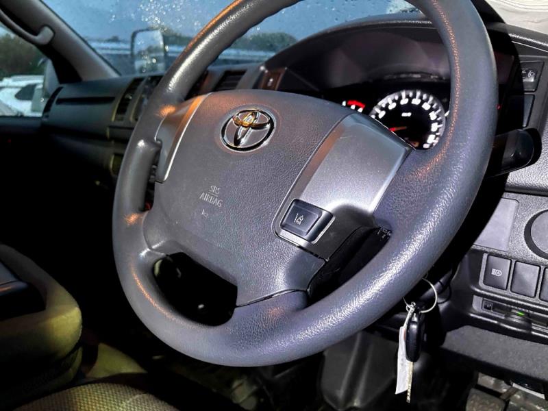 2020 Toyota Hiace ZL 5 Door