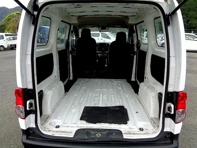 2020 Nissan NV200 / Vanette