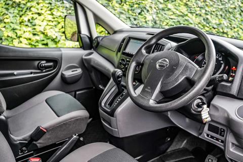 2020 Nissan NV200 5 Seater - Thumbnail