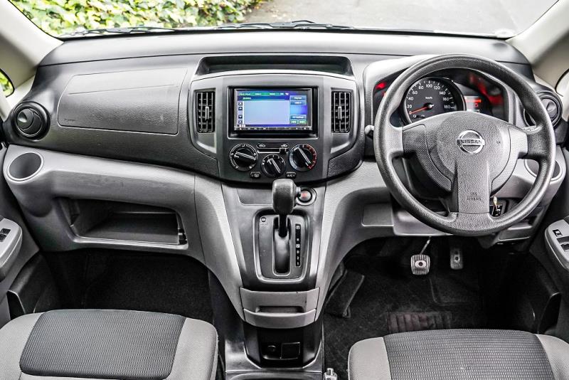 2020 Nissan NV200 5 Seater