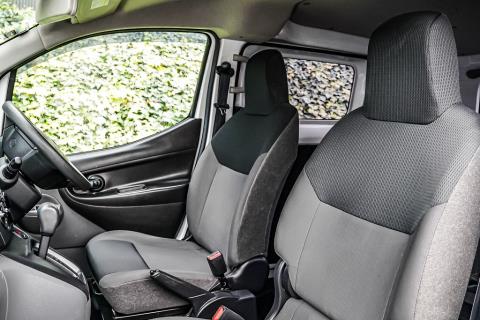 2020 Nissan NV200 5 Seater - Thumbnail