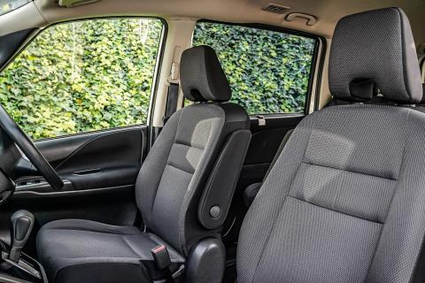 2019 Nissan Serena S-Hybrid - Thumbnail