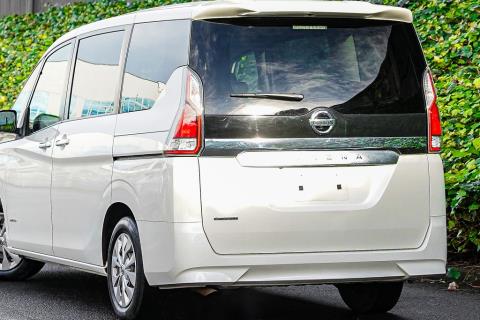 2019 Nissan Serena S-Hybrid - Thumbnail