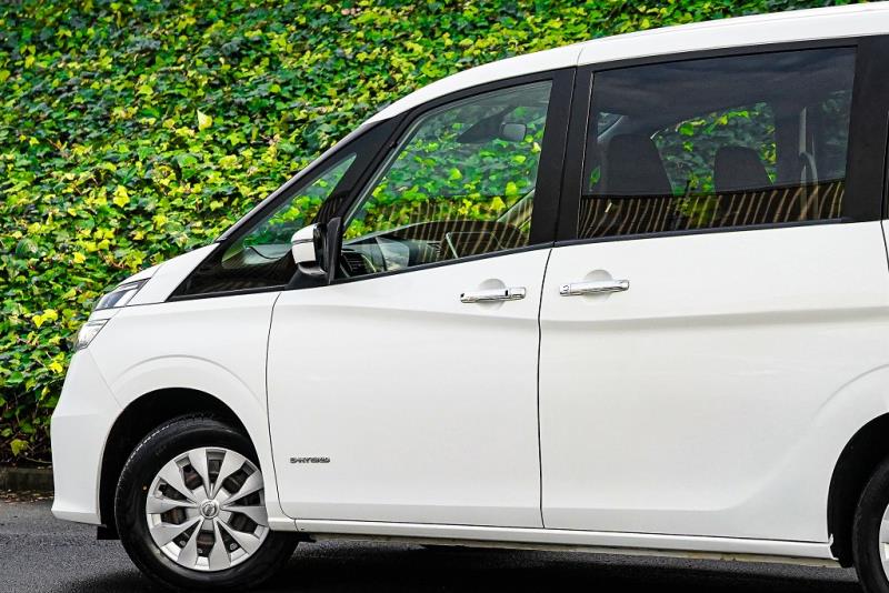 2019 Nissan Serena S-Hybrid