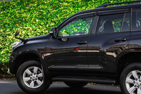 2015 Toyota Land Cruiser Prado 4WD - Thumbnail
