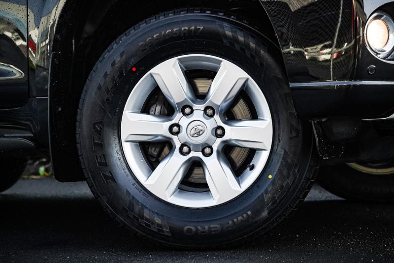 2015 Toyota Land Cruiser Prado 4WD